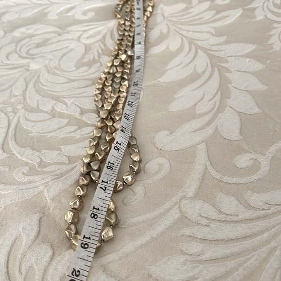 SIGNED CHICO'S  LONG GOLDTONE NUGGET OR PEARL DOUBLE-STRAND NECKLACE - Picture 4 of 5